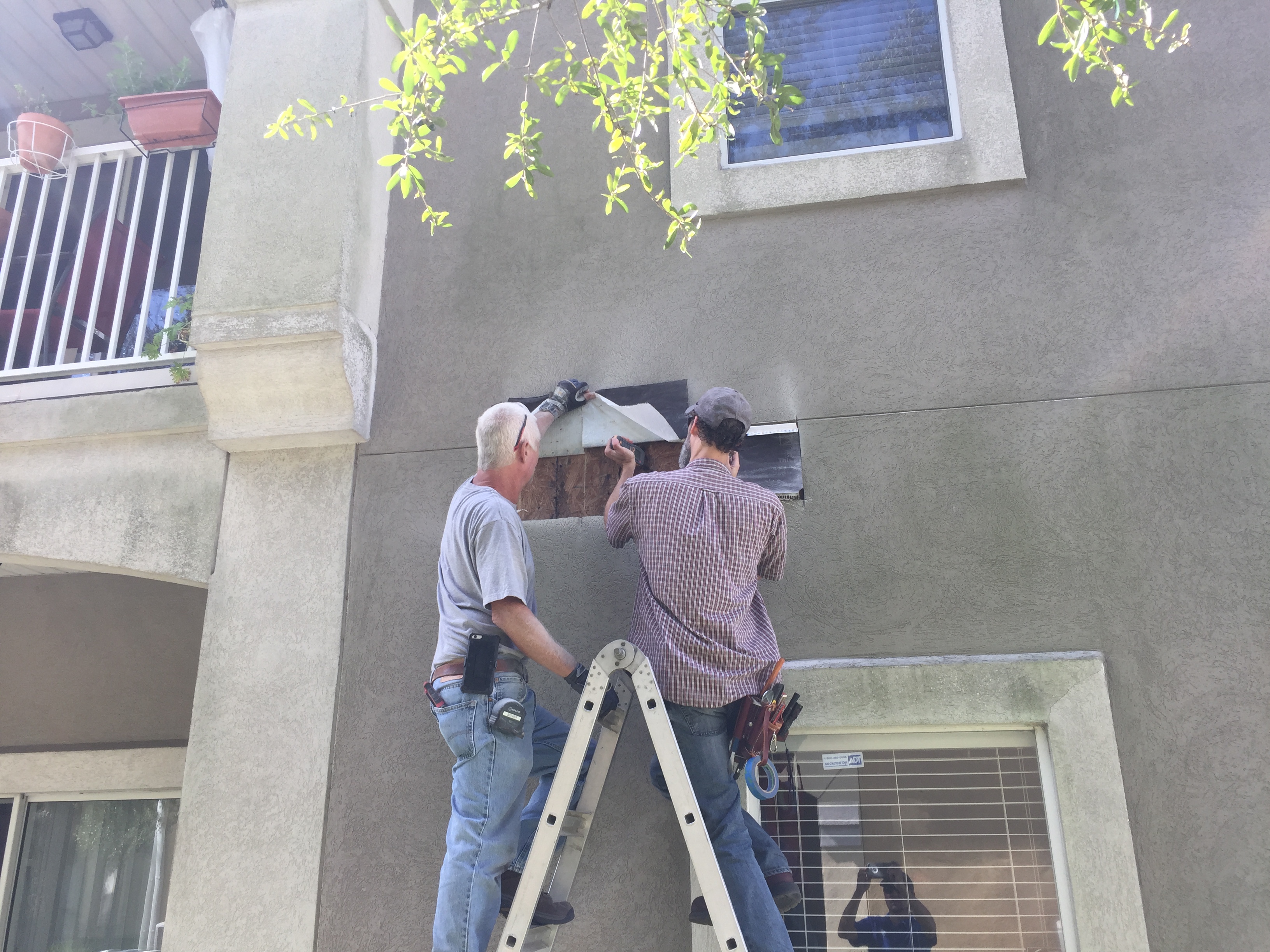 Destructive testing with stucco removal during forensic engineering investigation in Florida
