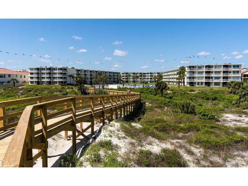 Colony Reef Club