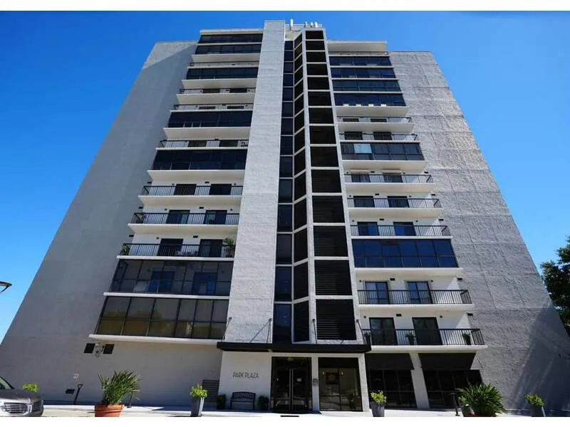 Park Plaza