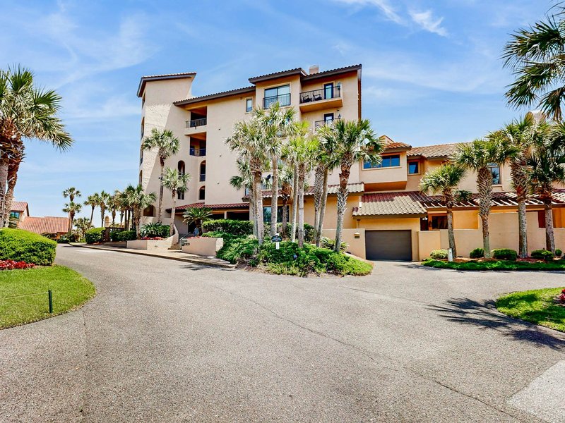 Seawinds Condominium