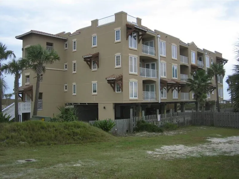 Terraces at Beachside